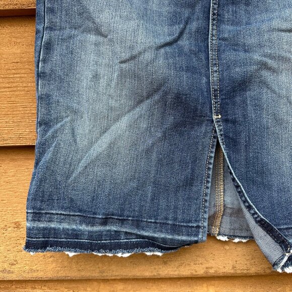 GAP Denim Skirt Blue Front Split Cutoff Size 4 - Picture 6 of 16
